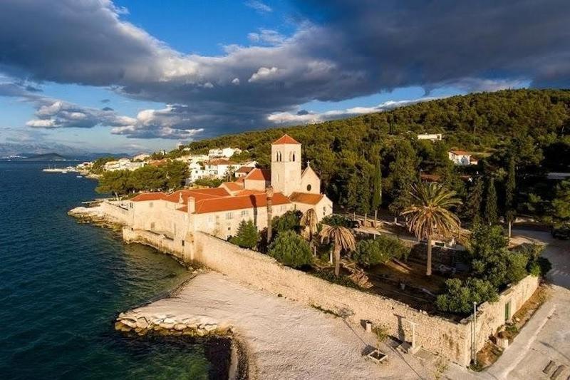 Family Apartment Trogir Exterior photo